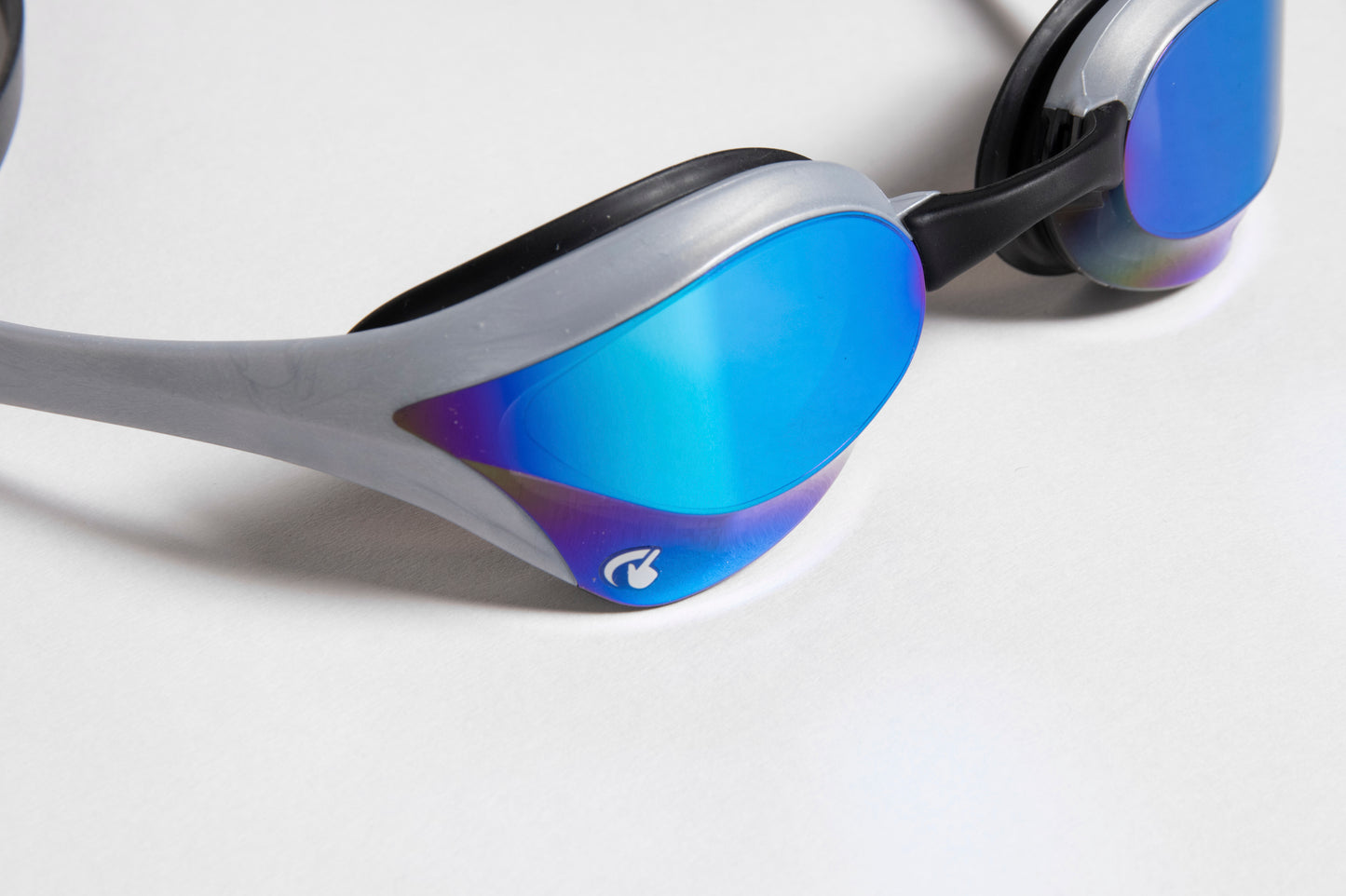 Arena Γυαλάκια Κολύμβησης - Cobra Ultra Swipe Mr - 002507-600 - Silver/Light Blue