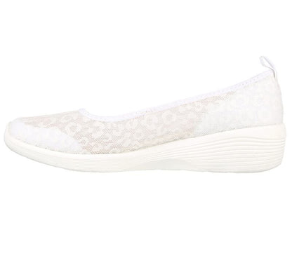 Skechers Παπούτσι Γυναικείο - Arya - Wild Insight 104247-WHT White