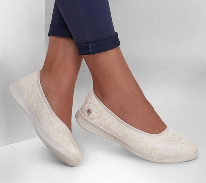 Skechers Γυναικείο Παπούτσι - On-the-Go Dreamy - Velvet Dreamz - 136252-NAT - Beige