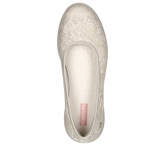 Skechers Γυναικείο Παπούτσι - On-the-Go Dreamy - Velvet Dreamz - 136252-NAT - Beige