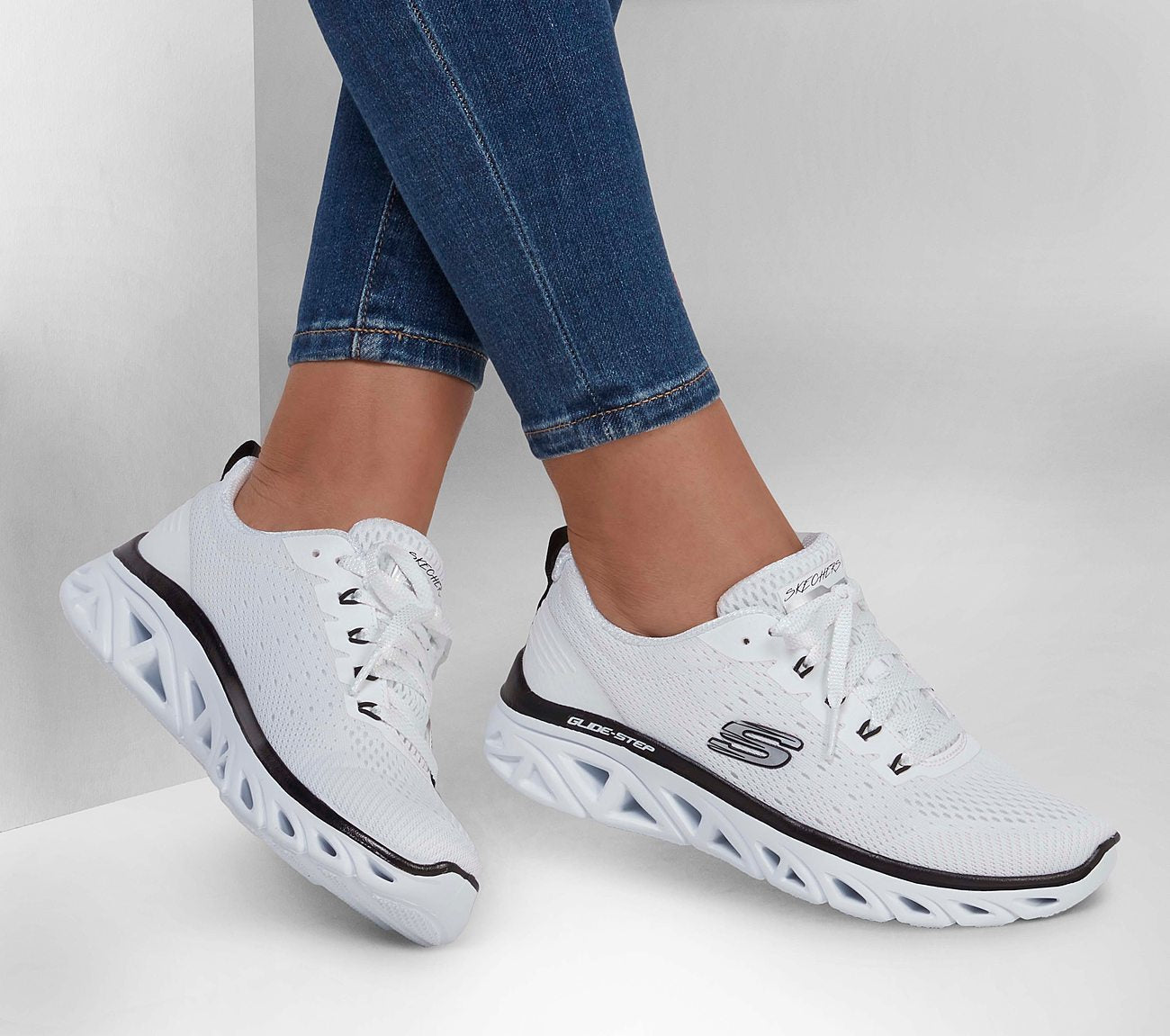 Skechers Παπούτσι Γυναικείο - Glide-step Sport - 149556-WBK