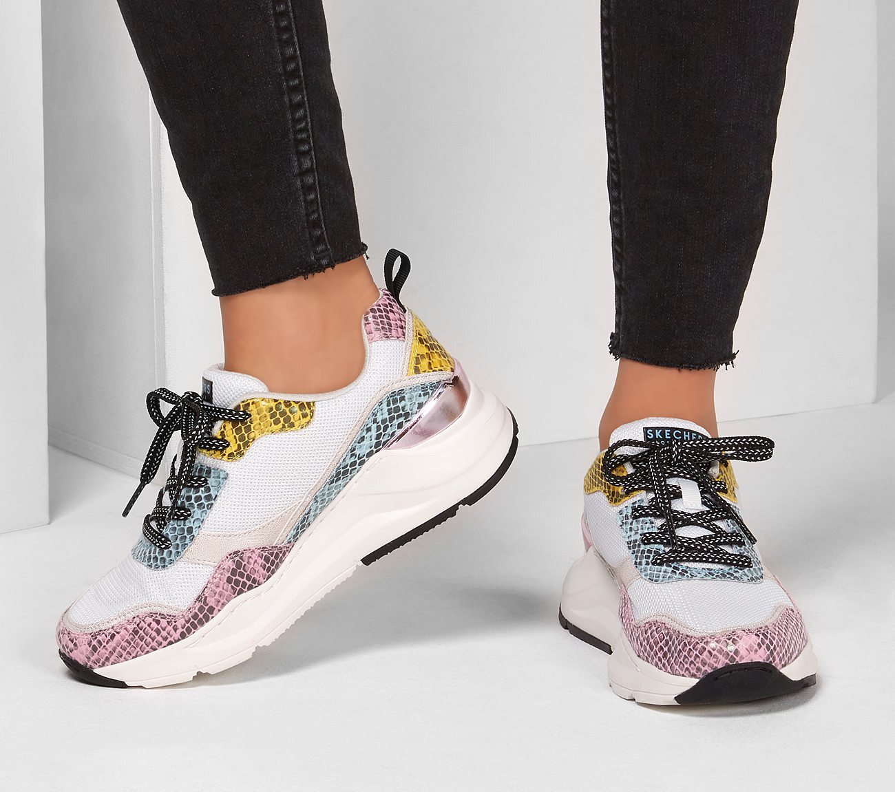 Skechers Γυναικείο Παπούτσι - Street - Rovina - Jungle Vibes - 155010-WMLT - White-Multi
