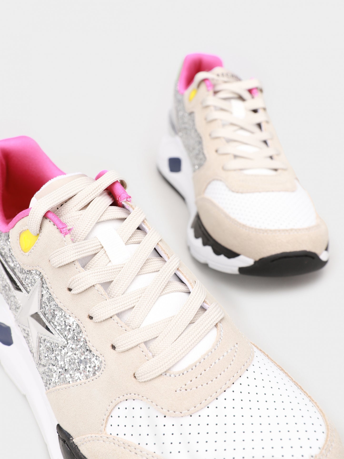Skechers Παπούτσι Γυναικείο Rovina - Star Shoeters 155465-WMLT
