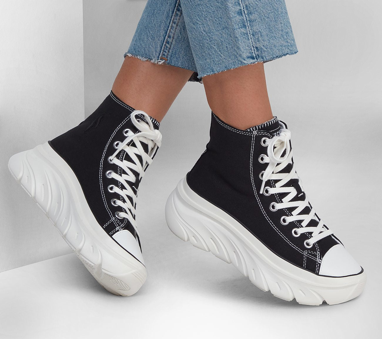 Skechers Παπούτσι Γυναικείο - Funky Street - Groove Way 177430-BLK -Black